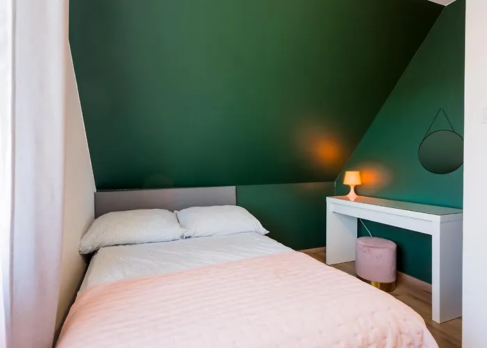 - Polanki23 - Basen, Sauna, Kino *